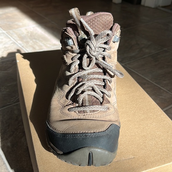 Merrell leather and mesh hiker; gently used - Picture 7 of 9